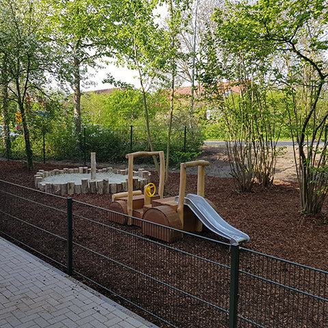 Image of Speeltoestel | Sicuro - Speeltractor (Robinia)