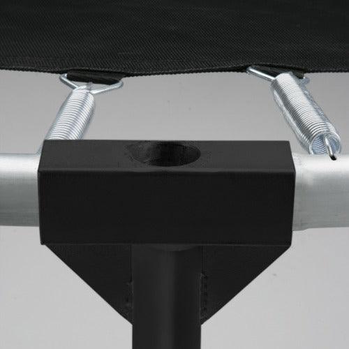 jumpking-trampoline-veringen-bevestigen-jouw-speeltuin-L-trampolines