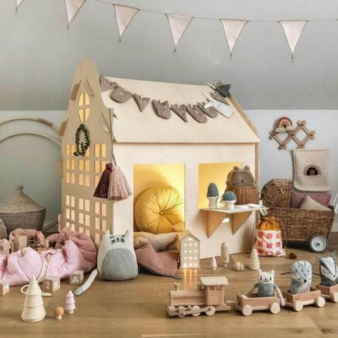 Image of klokgevel-decoratie-speelhuisje-hout-woodenplay-jouw-speeltuin