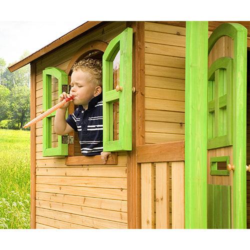 kind-speelt-bij-kijkraam-speelhuis-milan