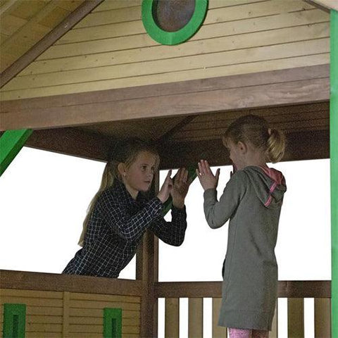Image of kinderen-spelen-in-uitkijktoren-woody-van-axi